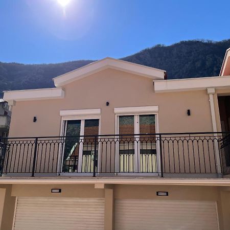 Luna Apartment Котор Екстериор снимка