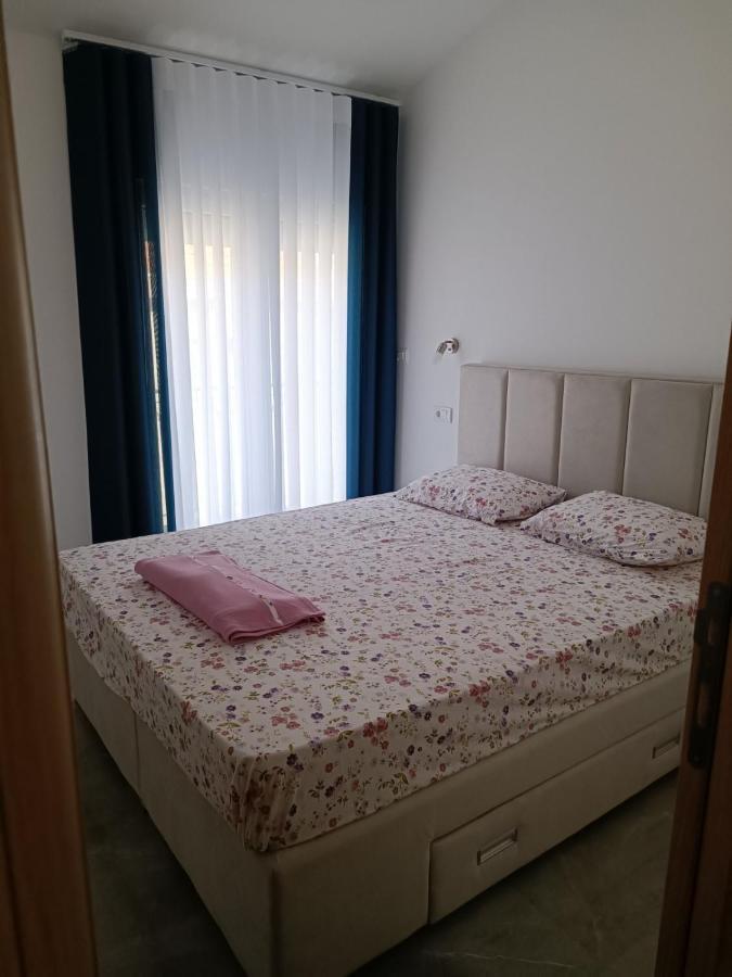 Luna Apartment Котор Екстериор снимка